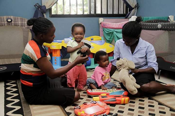 Dedicated Creche & Infant Caregivers